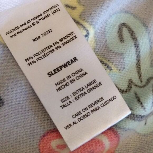 FRIENDS Y2K Grey Central Perk Printed Tank Top and Shorts Pajama Set Size XL - Picture 16 of 16